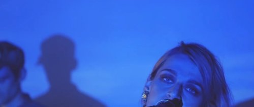 El Perro Del Mar – Hold Off the Dawn (Video)
