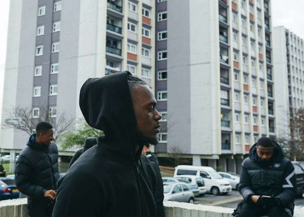DC – Neighbourhood (Video)