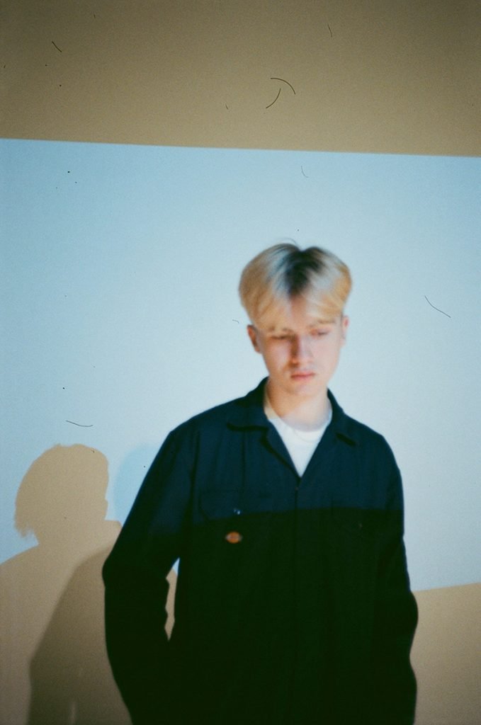zack teale – Aphasia (Video)