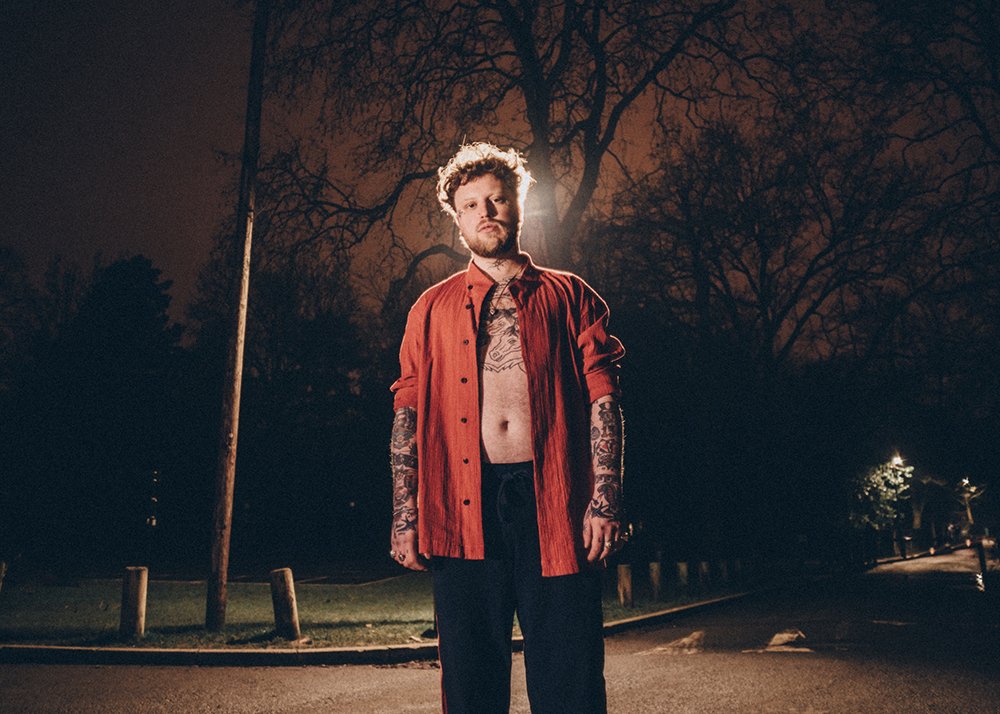 WORRYWORRY – Outside (Video)