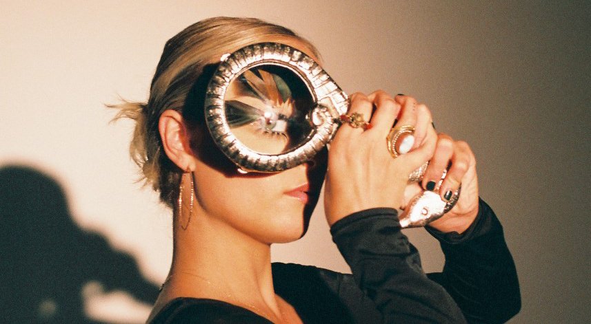 Abby Sage – Residing In The Sky (Video)